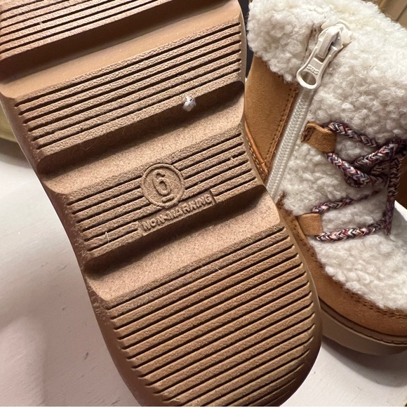Cat & Jack Arya Boots Baby Size 6 - Picture 5 of 5